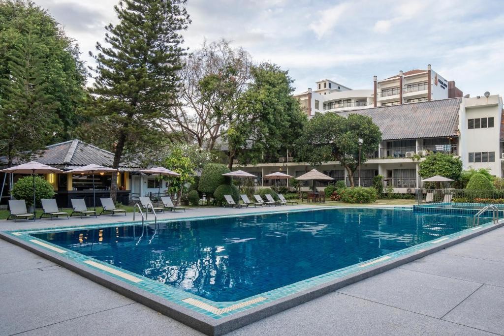 SUNSHINE GARDEN RESORT