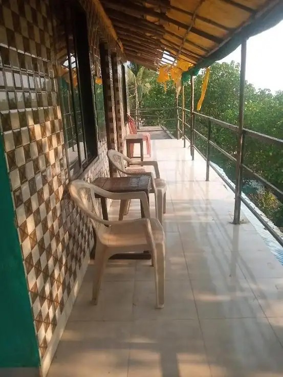 MOKSHA GUESTHOUSE