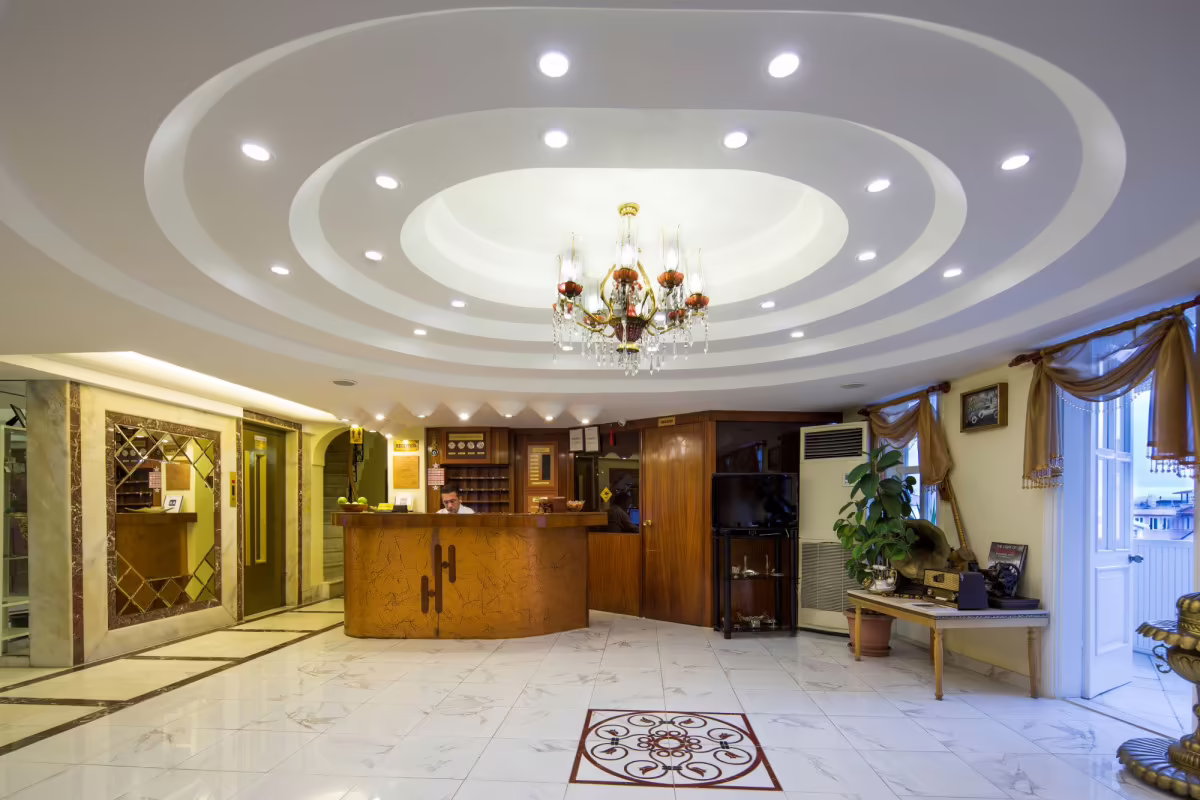 HISTORIA HOTEL