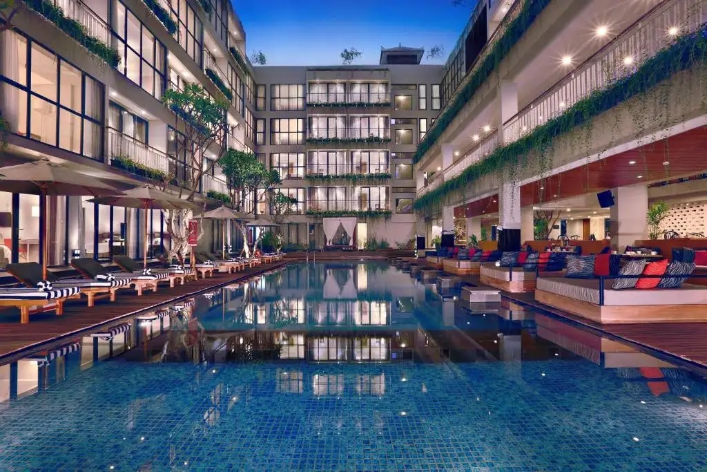 NEO HOTEL + KUTA LEGIAN
