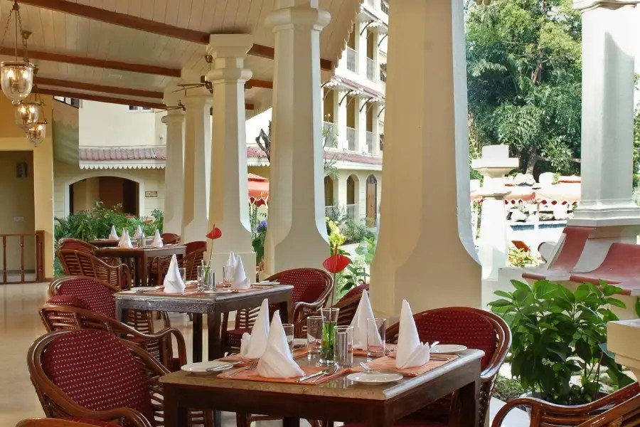 ACRON CANDOLIM REGINA (EX. FORTUNE ACRON REGINA)