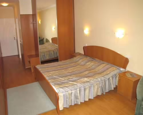 AQUA BLUE HOTEL (EX. FAMILY CLUBHOTEL)