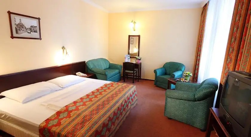 PALATINUS CITY CENTRE