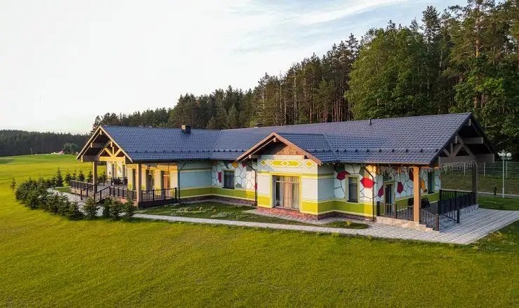 ЯРКI ПАРК-ОТЕЛЬ