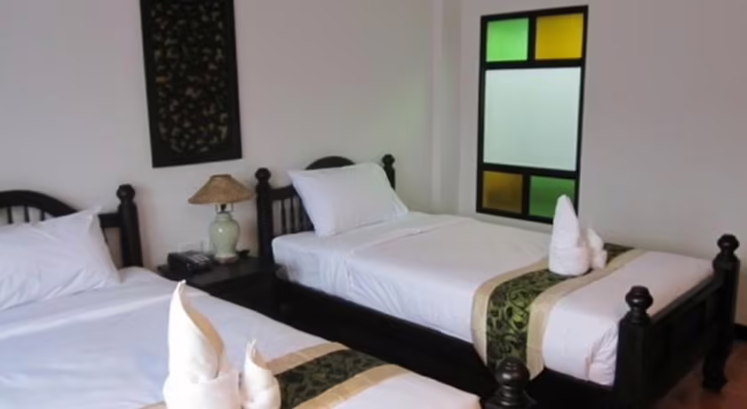 WANGBURAPA GRAND HOTEL