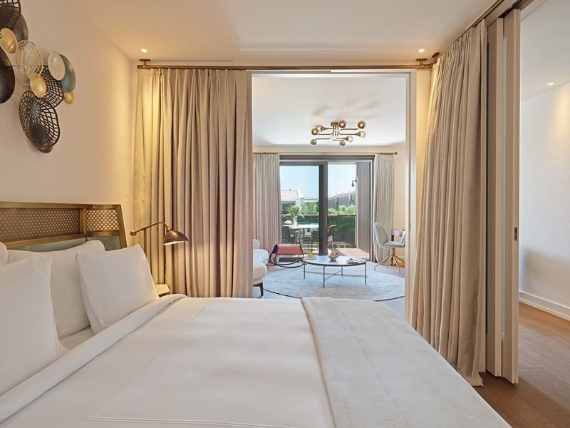 1 bedroom suite pool view terrace
