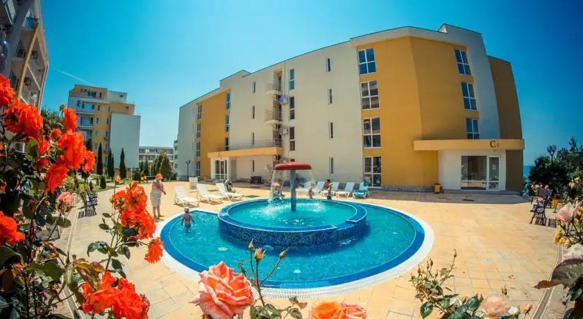 IMPERIAL FORT - FORT NOKS GRAND RESORT