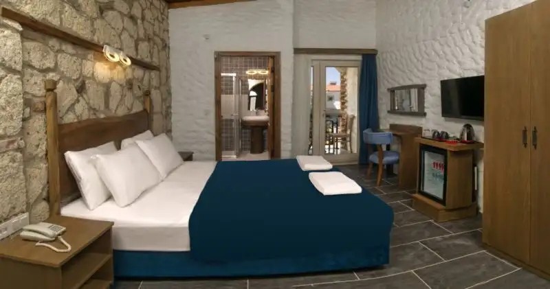 CASA SEVILLA ALACATI