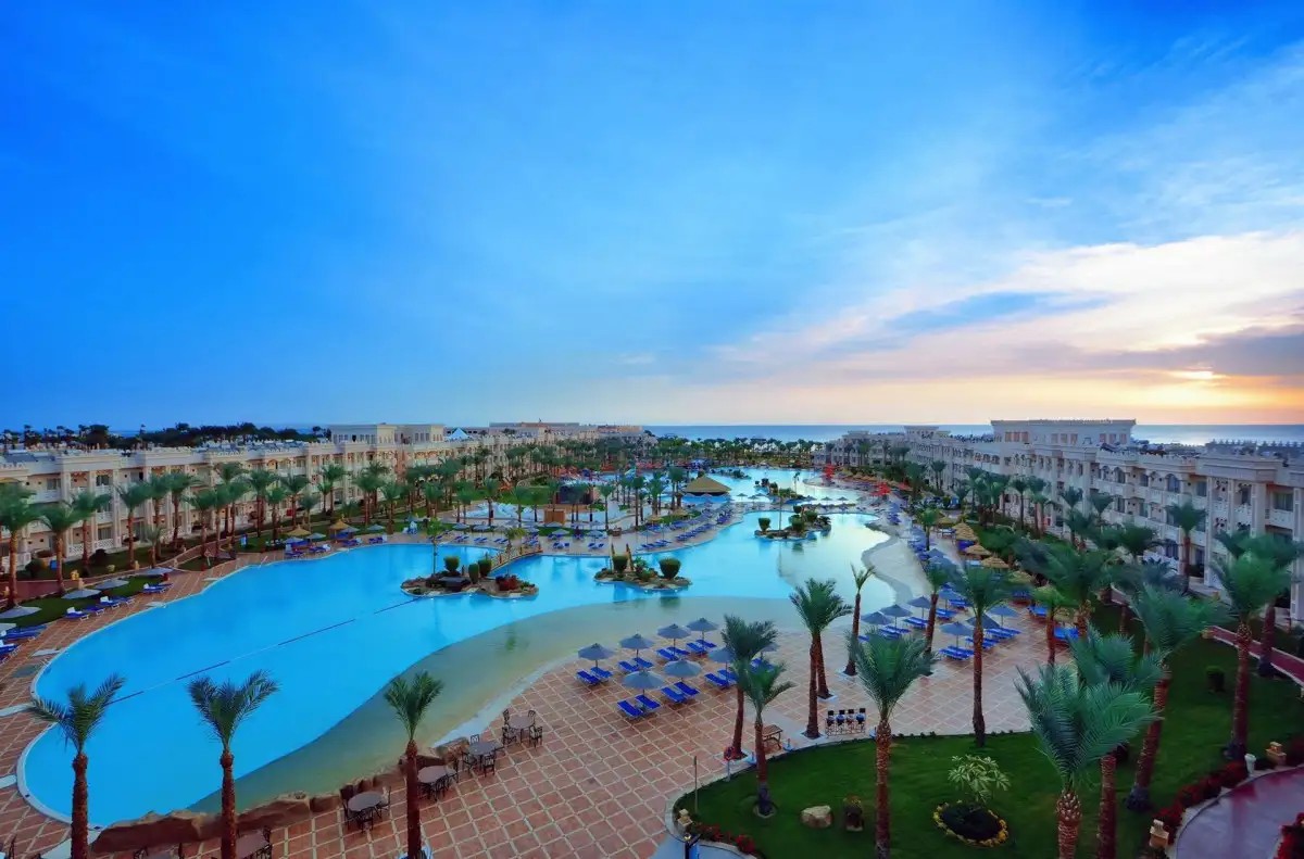PICKALBATROS PALACE RESORT HURGHADA