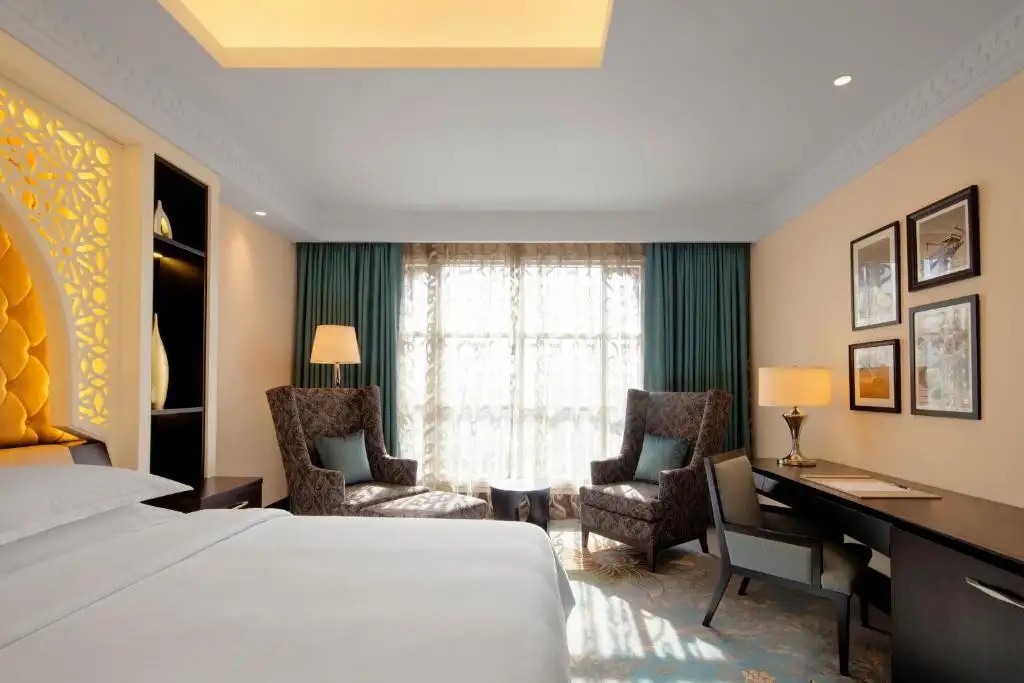 SHERATON SHARJAH BEACH RESORT & SPA