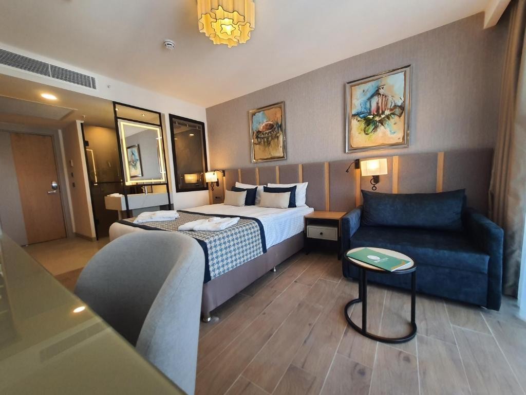 SUNTHALIA HOTELS & RESORTS ADULTS ONLY 16+ PARTY HOTEL