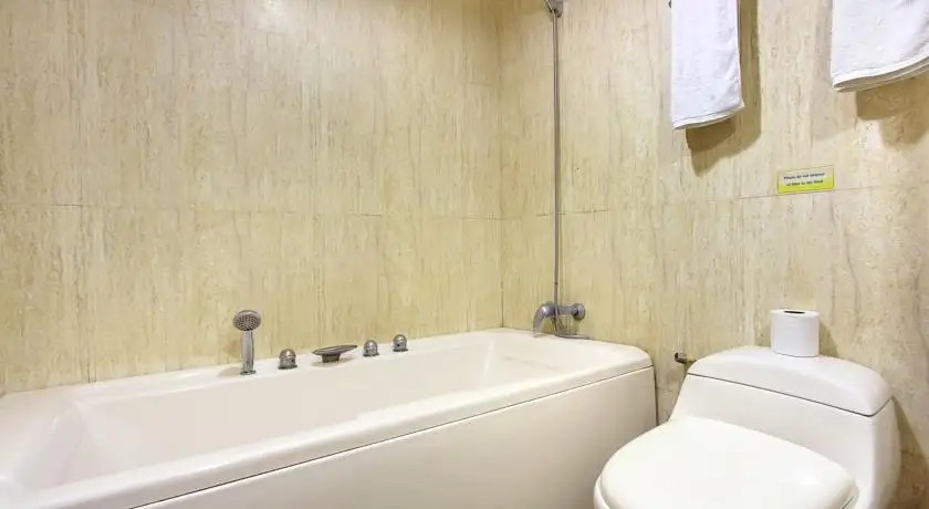 D VAREE DIVA BALLY SUKHUMVIT (EX. BALLYS STUDIO SUITES SUKHUMVIT)