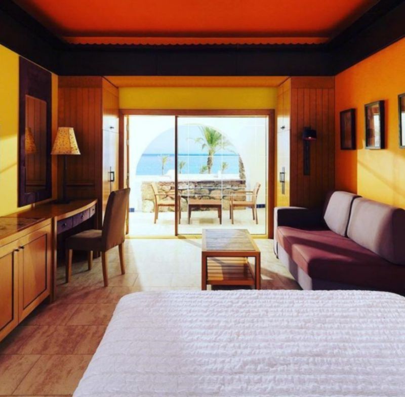 deluxe sea view