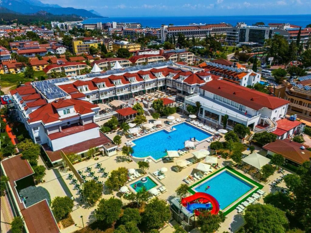 VIKING GARDEN HOTEL (EX. GARDEN RESORT BERGAMOT)