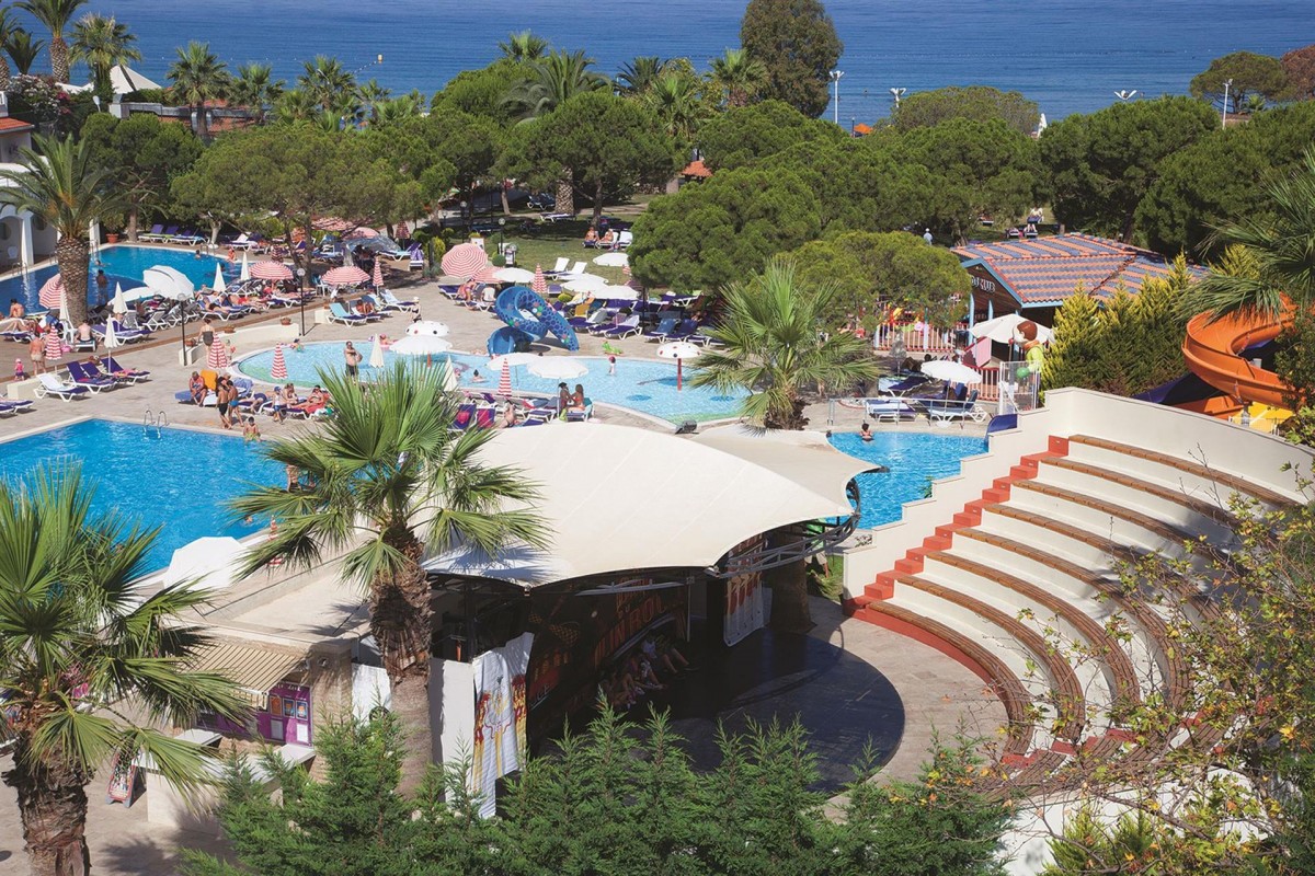 BATIHAN BEACH RESORT & SPA