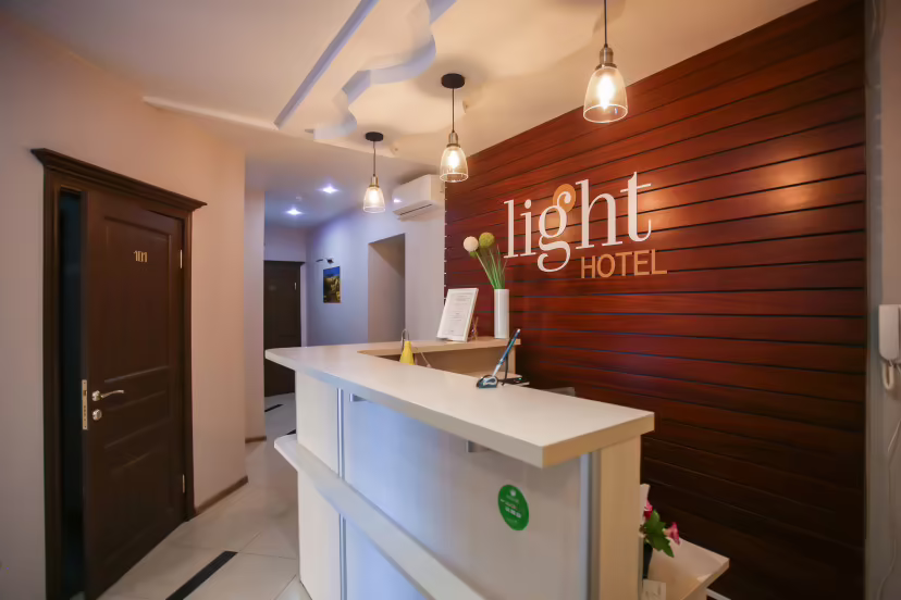 ЛАЙТХАУС С.ПЕТЕРБУРГ