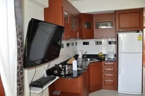 THE ROYAL TROPICAL BEACH CONDOMINIUM