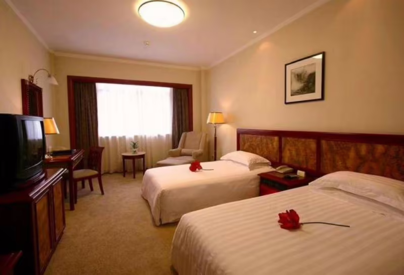 YIN YUAN HOTEL
