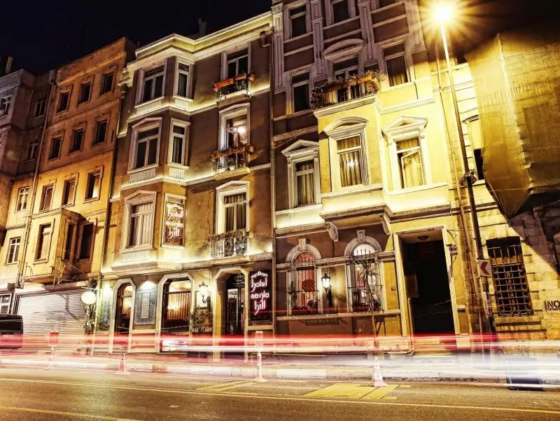 SANTA HILL HOTEL