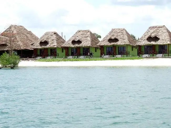 PEMBA MISALI SUNSET BEACH
