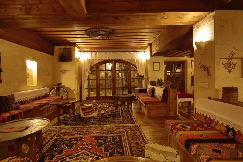 SELCUKLU EVI CAVE