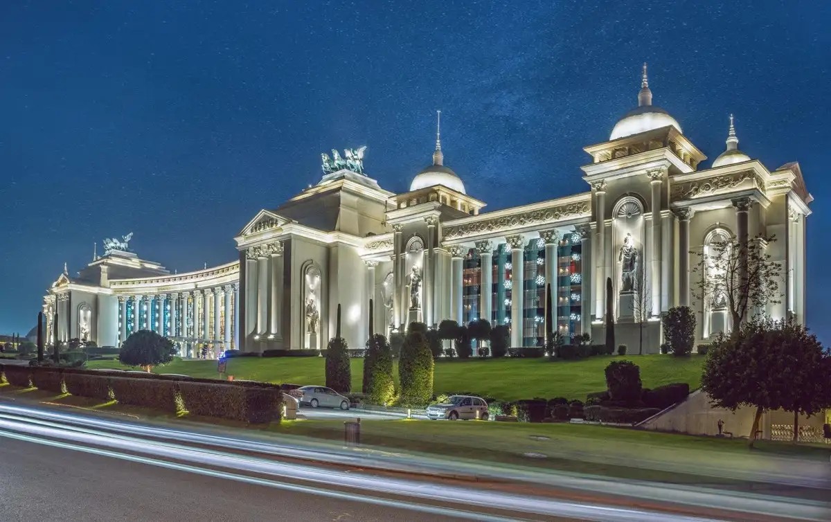 THE LAND OF LEGENDS KINGDOM (EX. RIXOS THE LAND OF LEGENDS THEME PARK)