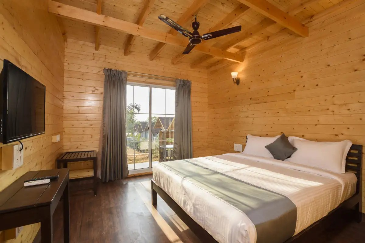 STONE WOOD VILLAGE RESORT MORJIM