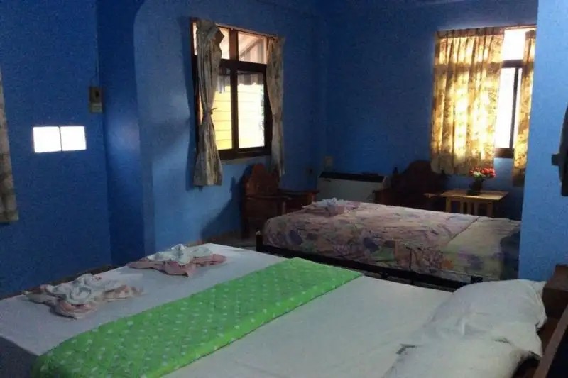 BAAN NATCHA