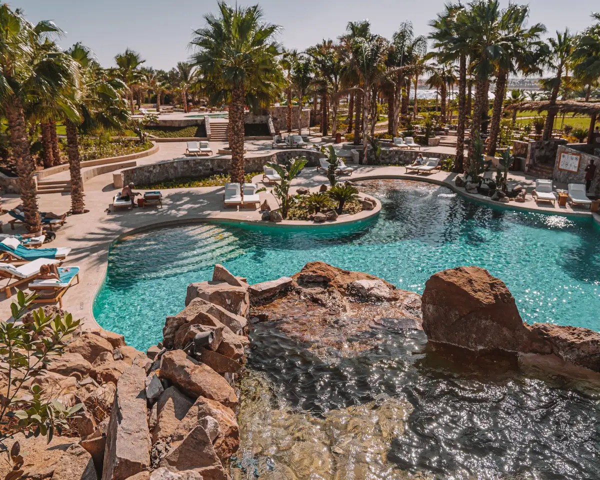 FORT ARABESQUE BEACH RESORT