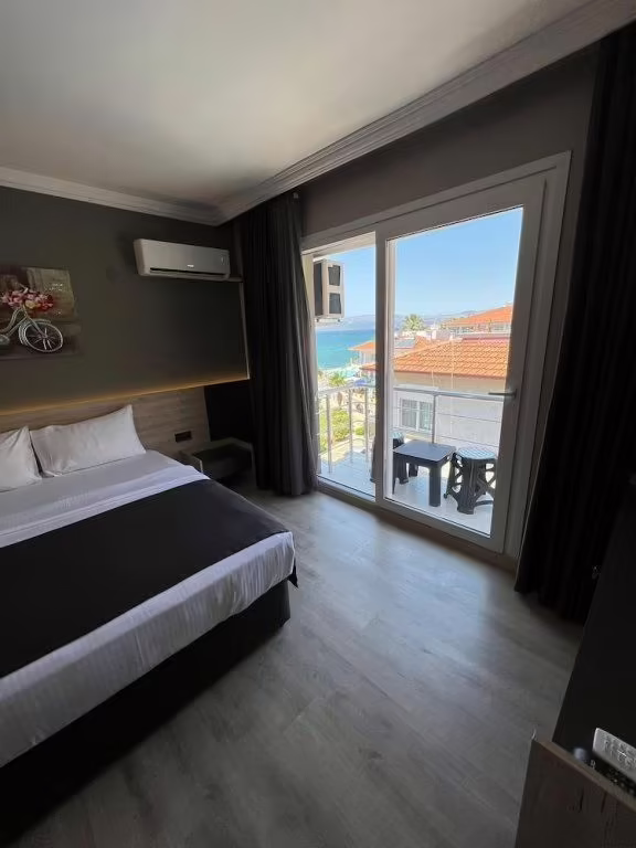 GRAND FAIK HOTEL