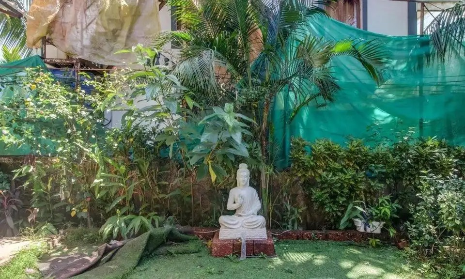 AQUA VISTA GUESTHOUSE