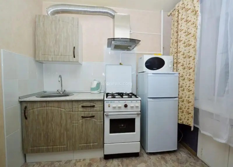 GUEST HOUSE (ГЕСТ ХАУС) НА АЗИНА 47