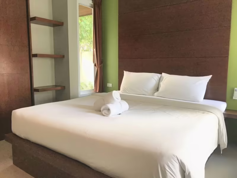 THE LIVING POOL VILLAS