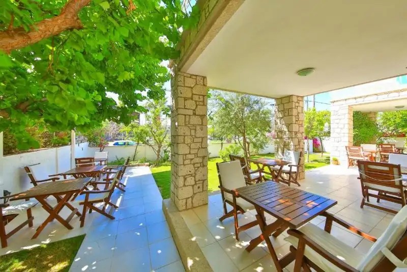 ALACATI SORF HOTEL