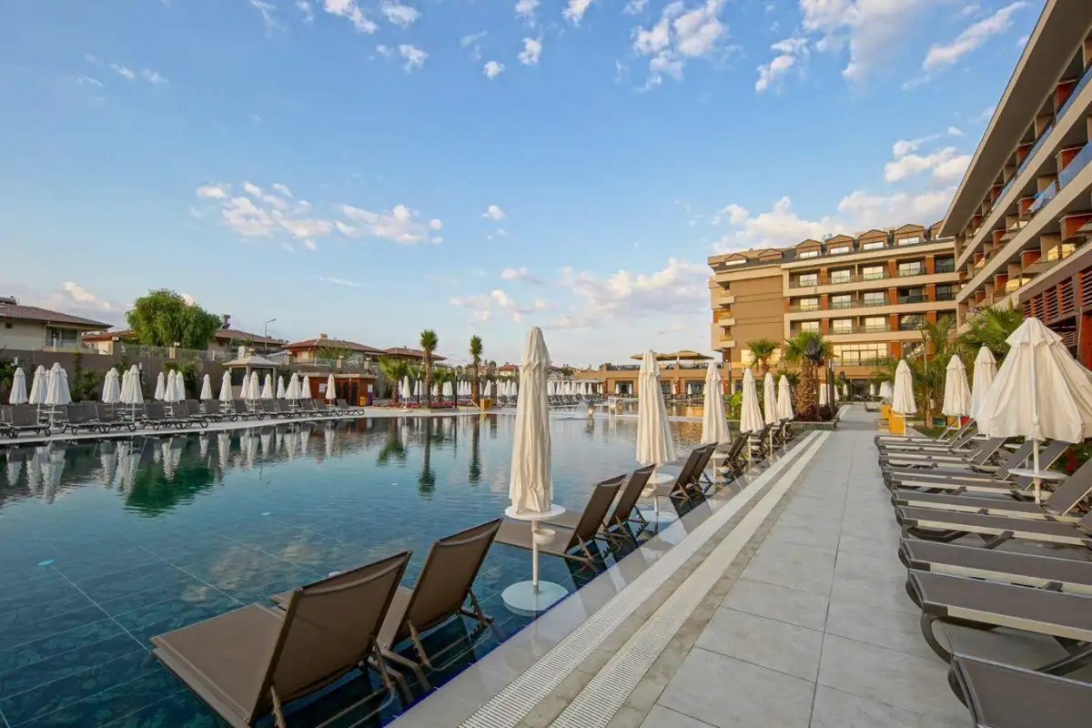 ALETRIS DELUXE HOTEL & SPA