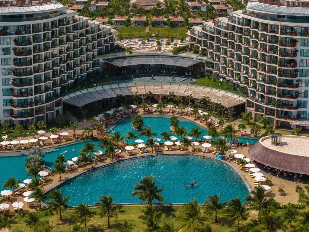 AMIANA RESORT CAM RANH