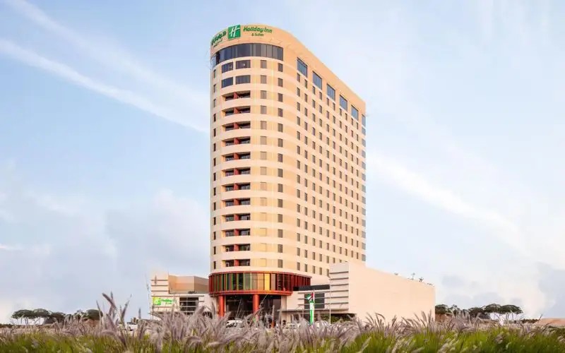 HOLIDAY INN & SUITES DUBAI SCIENCE PARK