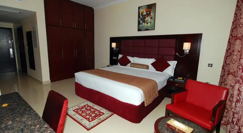 RAMEE ROSE HOTEL APARTMENTS