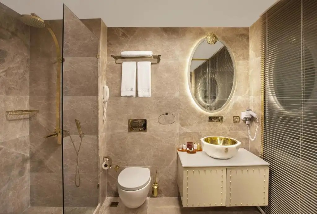 SURA DESIGN HOTEL & SUITES