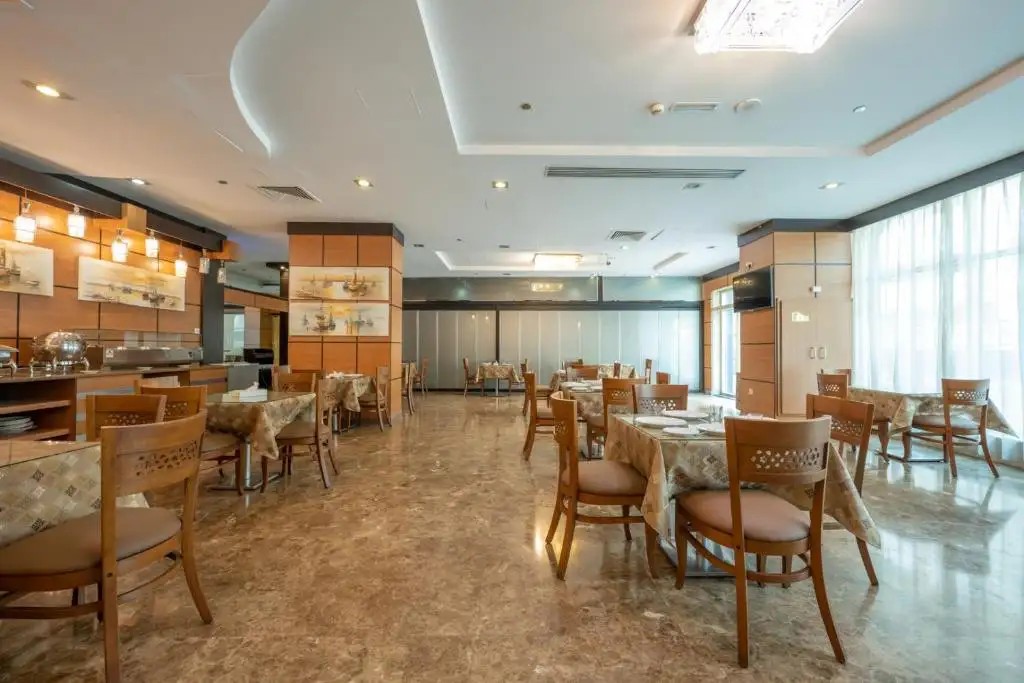 PEARL SWISS HOTEL (EX. BLACK STONE HOTEL)
