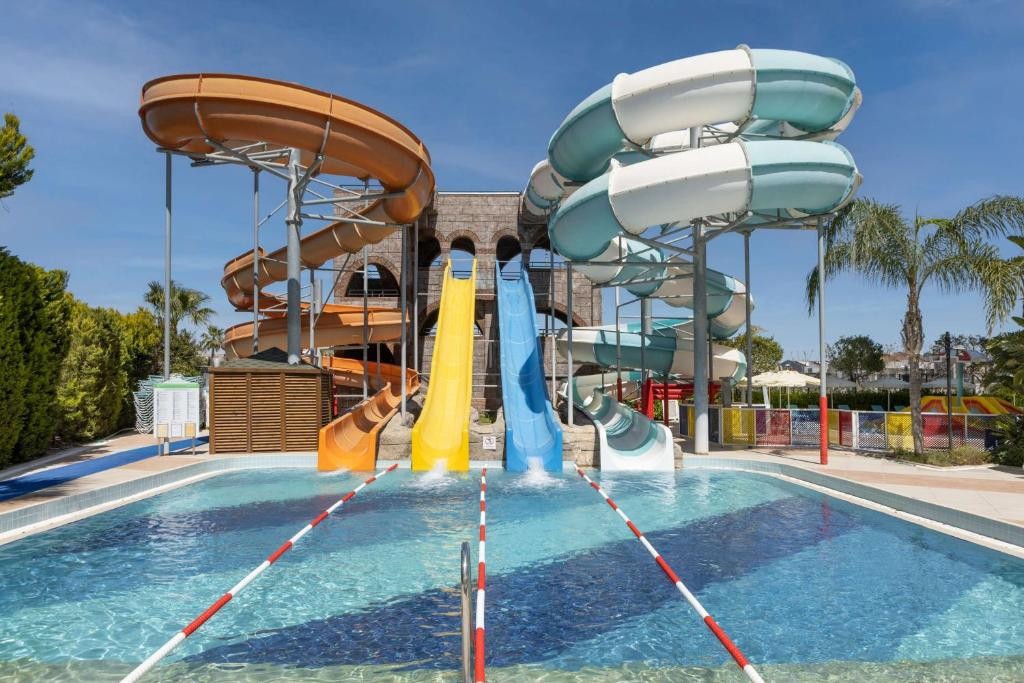 WYNDHAM GARDEN LARA (EX. LARA FAMILY CLUB)