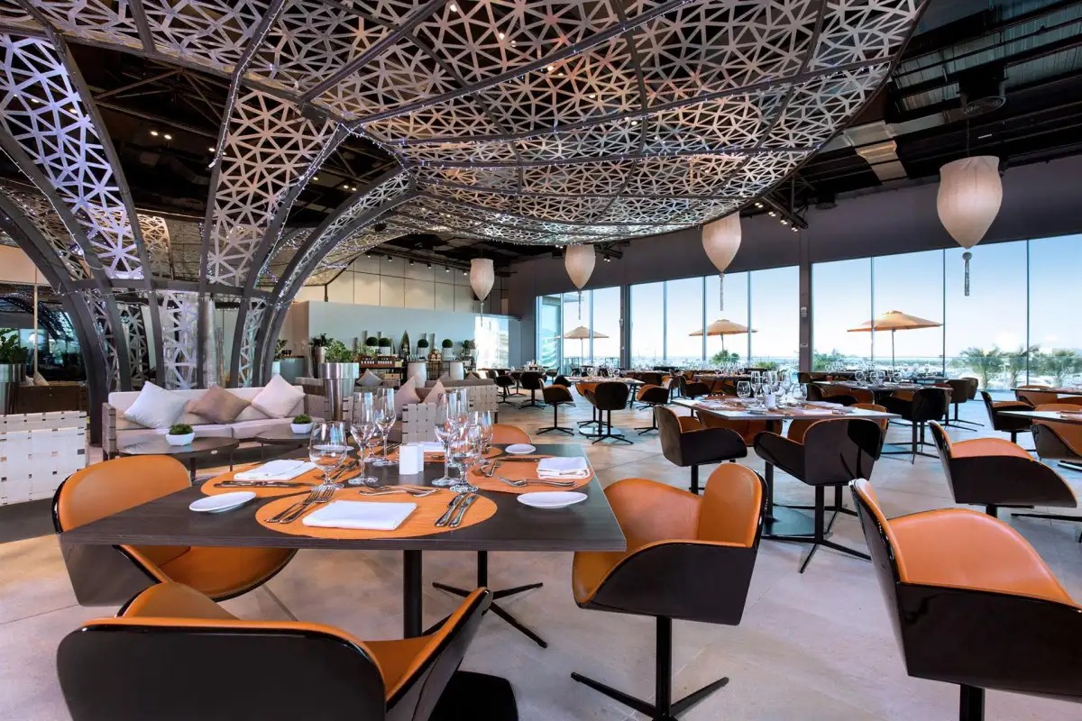 THE ART HOTEL & RESORT AMWAJ ISLANDS