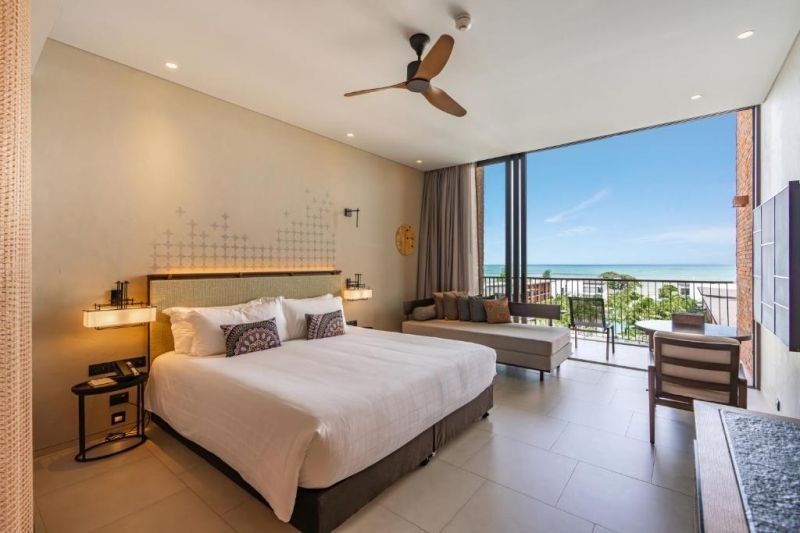 deluxe sea view