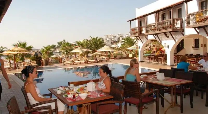 COSTA BIANCA HOTEL