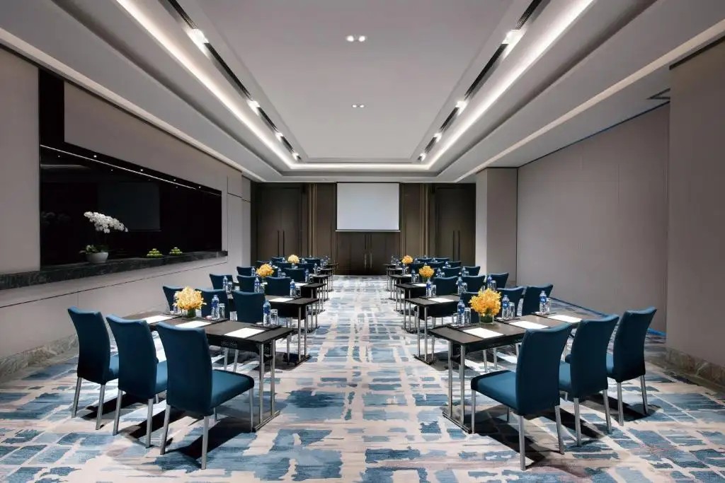 CROWNE PLAZA SHANGHAI PUJIANG