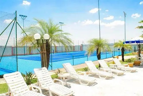 NOBILE LAKE SIDE CONVENTION & RESORT