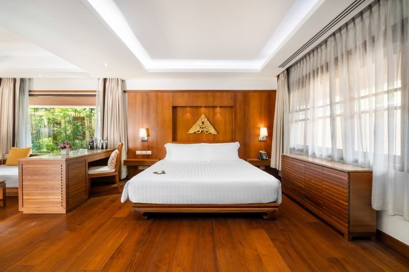 deluxe pool villa