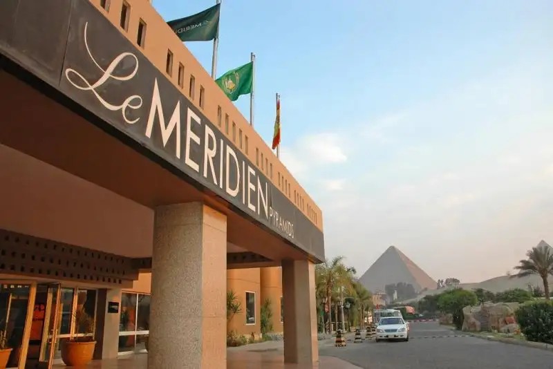 LE MERIDIEN PYRAMIDS