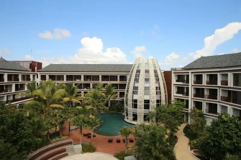 GOLDEN TULIP JINENG RESORT BALI