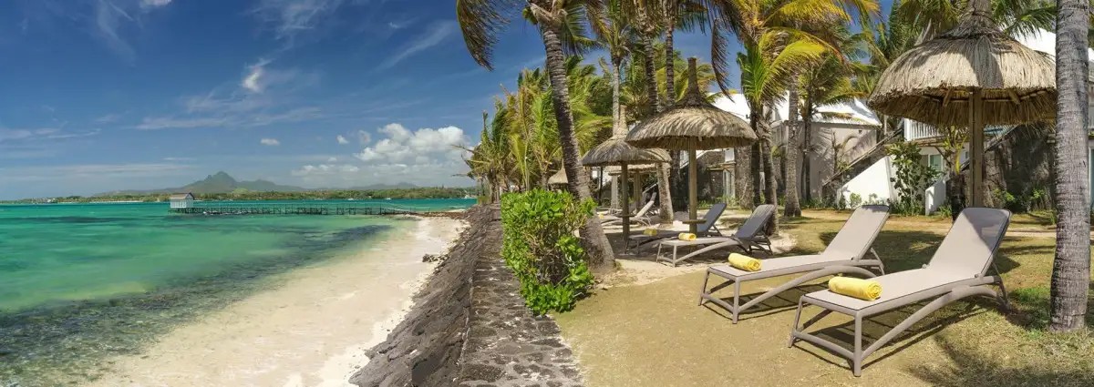 LE TROPICAL ATTITUDE